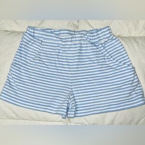Little English striped knit shorts with front pockets sz 4T EUC smoke free home